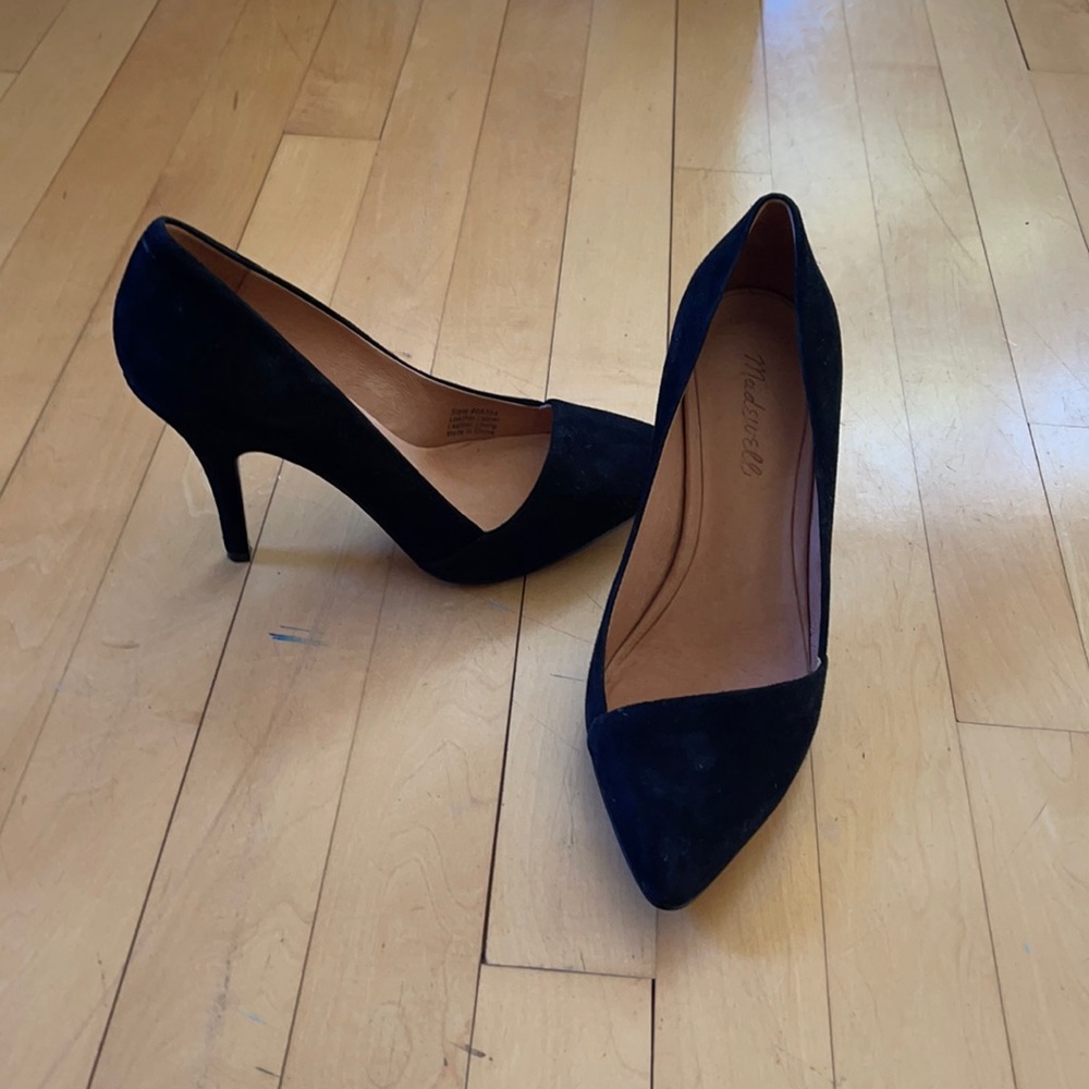 Madewell suede black pumps